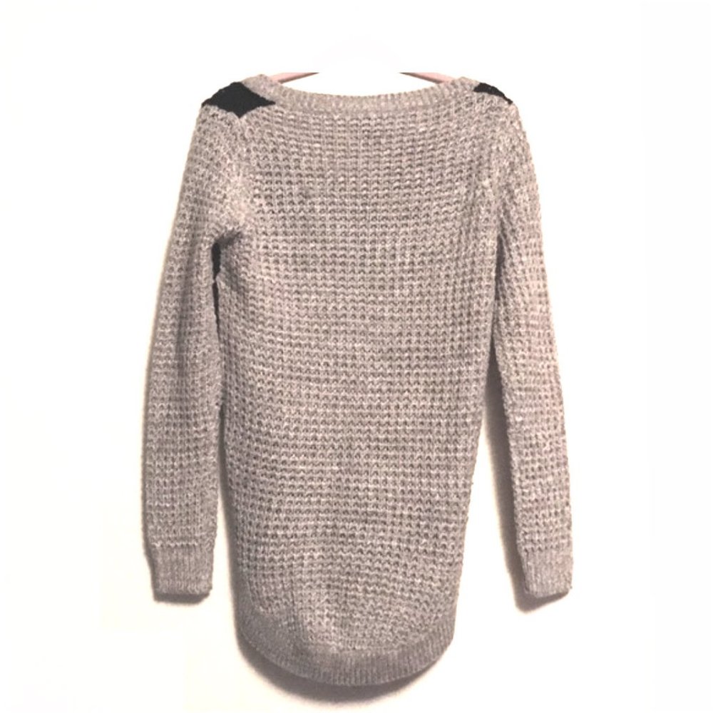 Rue21 Gray and Black V-Neck Sweater - Picture 2 of 3
